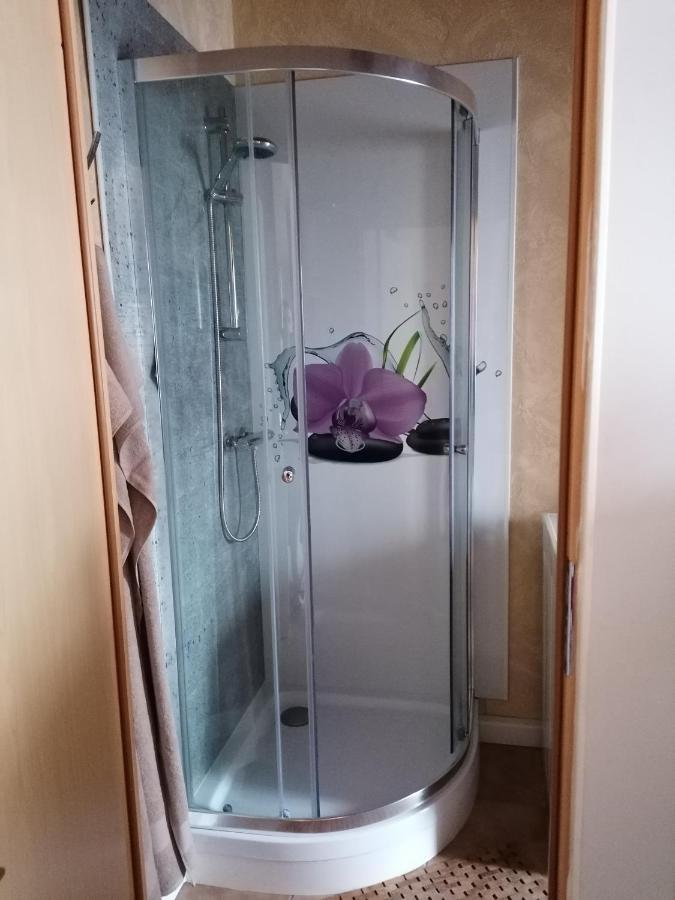 Schoene Wohnung Im Herzen Von Burgstaedt ภายนอก รูปภาพ